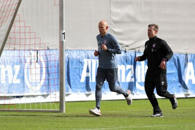 她们寄予了 她们寄予了