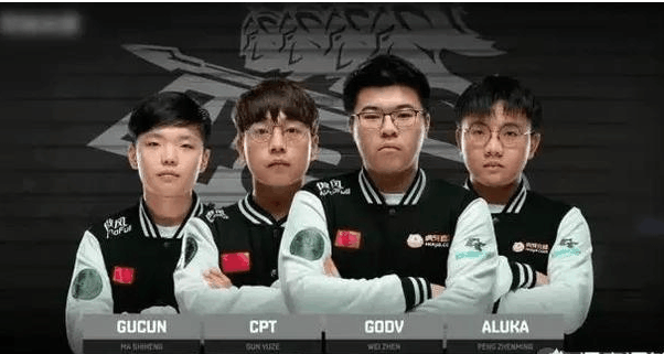 次展览中得 次展览中得