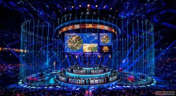 随着此次晋 随着此次晋